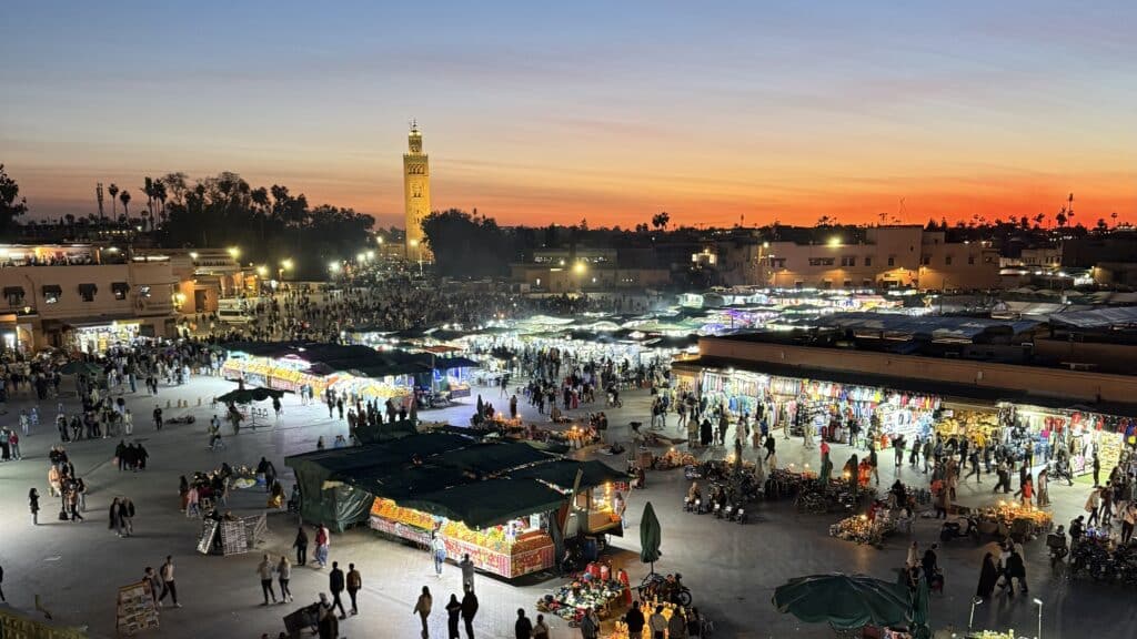 Coucher de soleil sur Jemaa El-Fnaa