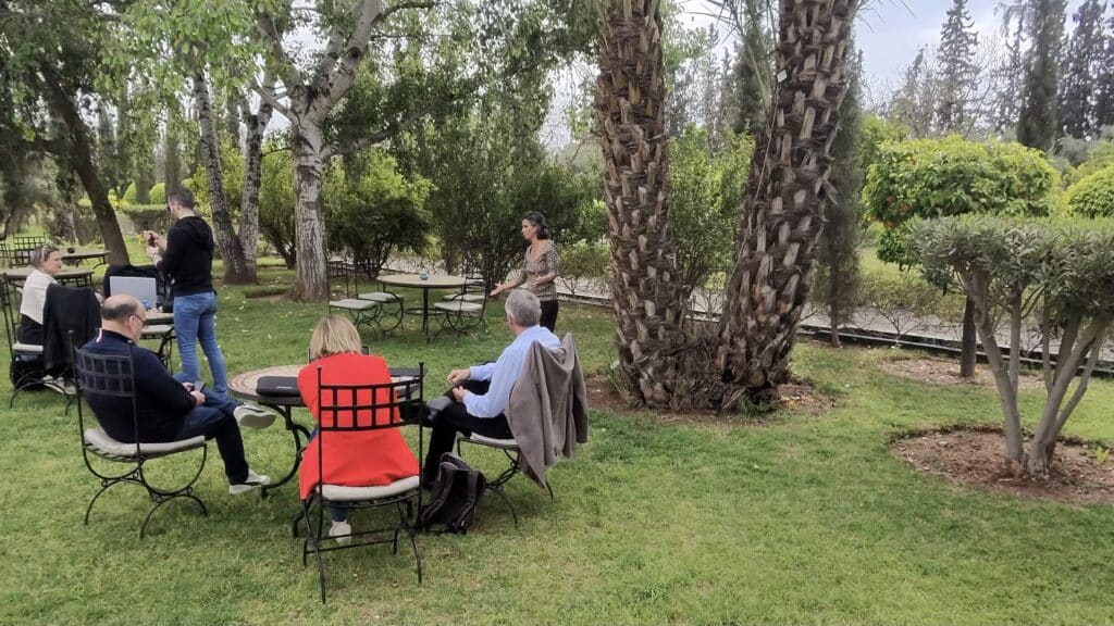 Atelier dans le jardin de l'hôtel